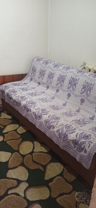 Диван в хорошем состоянии, раскладной