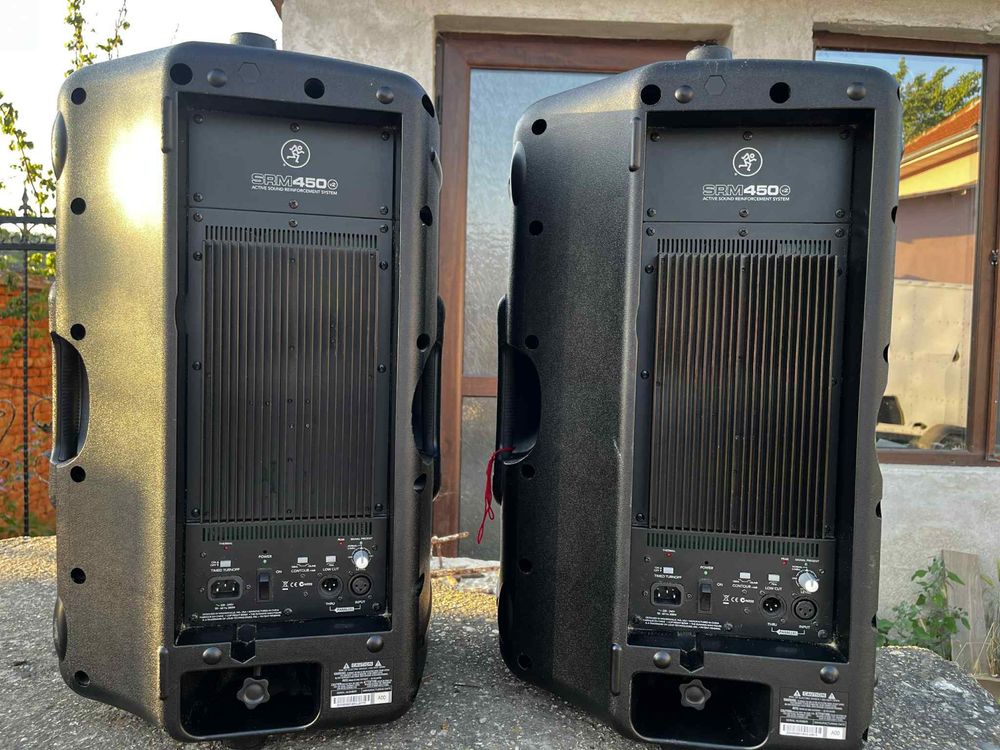Mackie SRM 450-2(Dynacord electro voice ev Rcf BMS JBL)