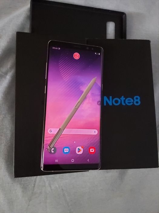 Vând Samsung Note 8 gold full