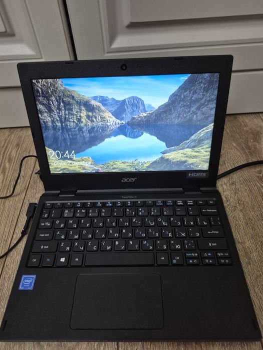 Ноутбук Acer TravelMate | B