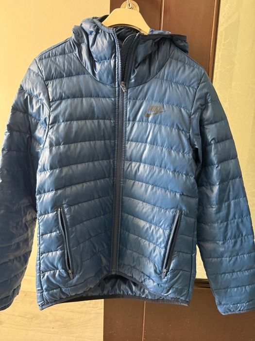 Nike дамско пухено яке