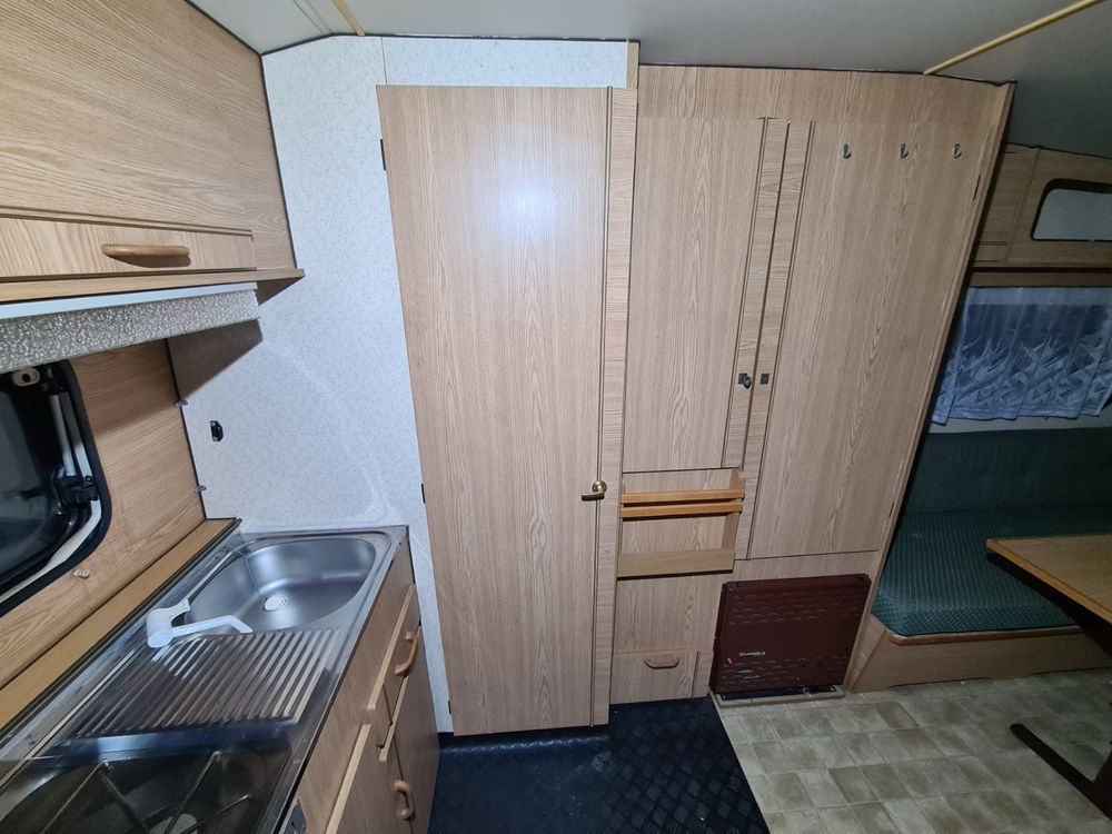 Продава се каравана BEYERLAND VITESSE