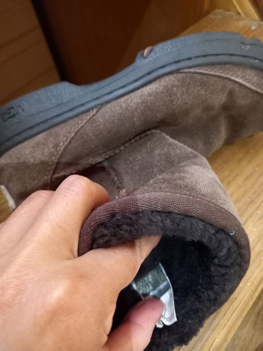 Ugg din piele originale mărimea 33