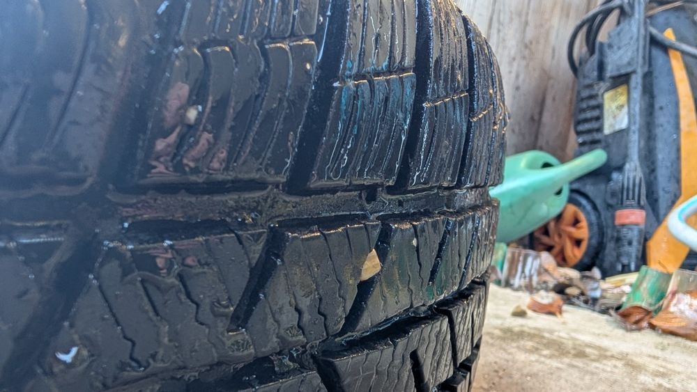 Jante sparco R16 echipate cu cauciucuri 205/55/16 iarna