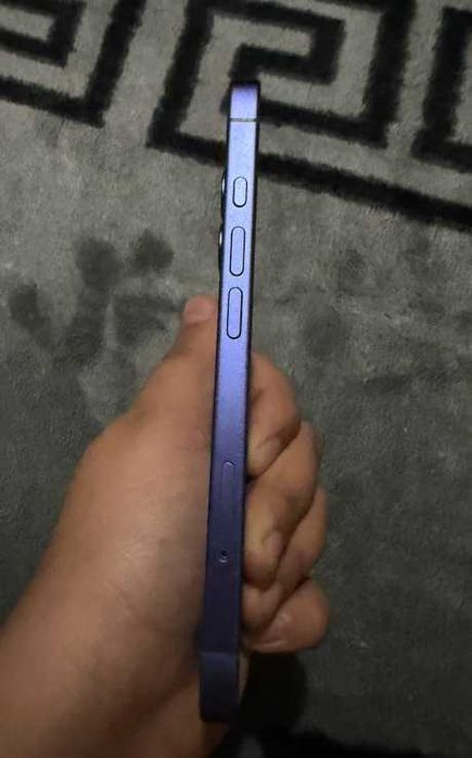 Vand iphone 16 Albastru