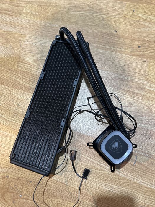 Водяное охлаждение Cougar все рабочие