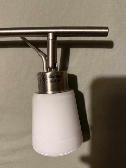 Спот Лампа за Таван с 3 спота