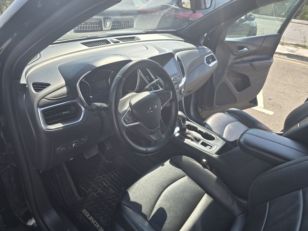 Chevrolet equinox sotiladi radnoy