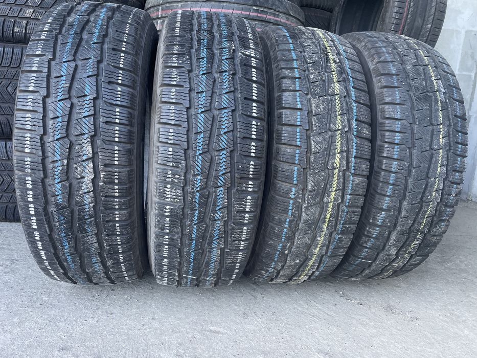 Anvelope Michelin  set 4 buc 215/60 R 17C, 8 mm