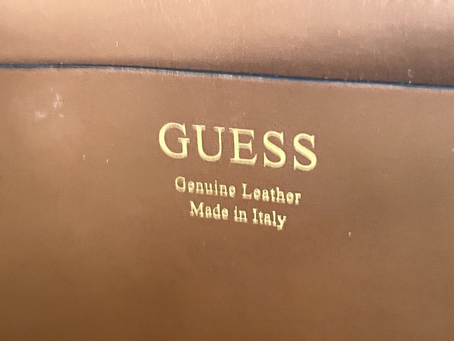 Чанта Guess Lady Lux real brown.100% оригинал.Нова с всички етикети.