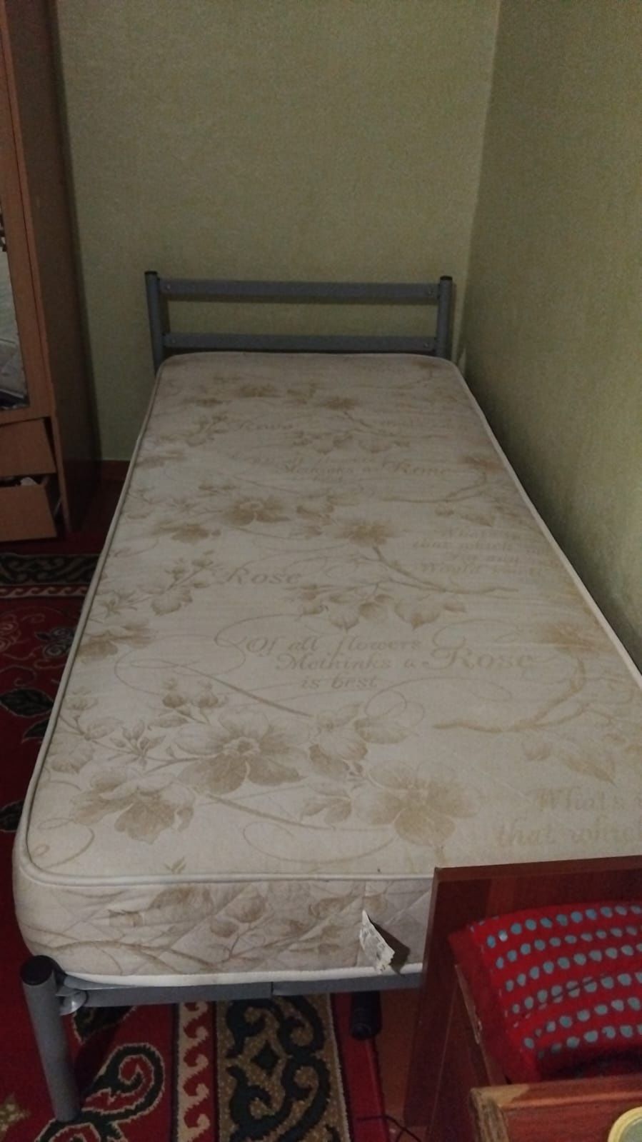 Продам матрас б/у