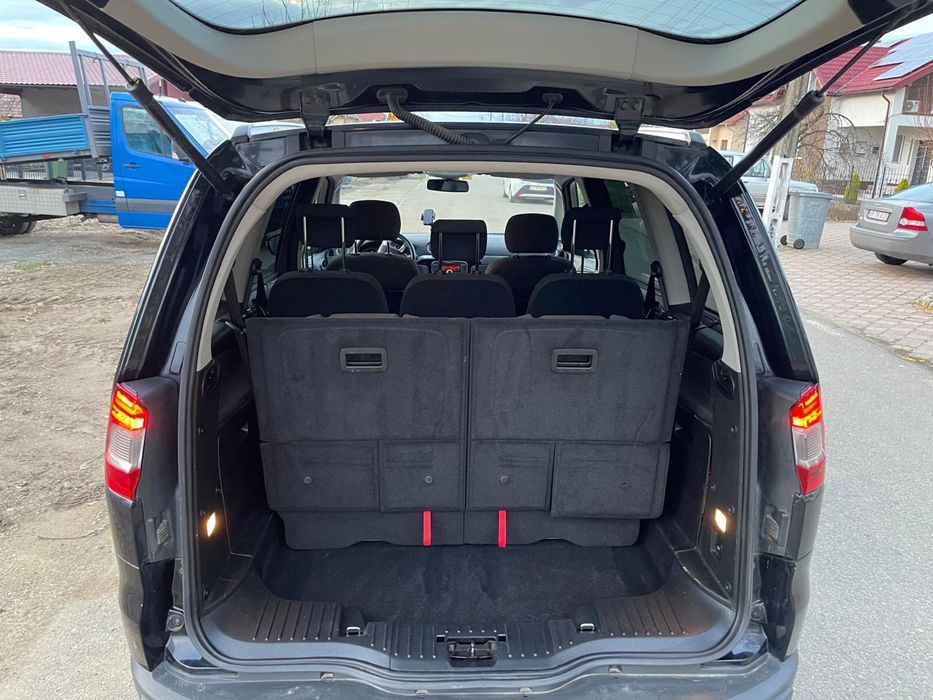 Ford Galaxi Titanium 2012, 7 locuri