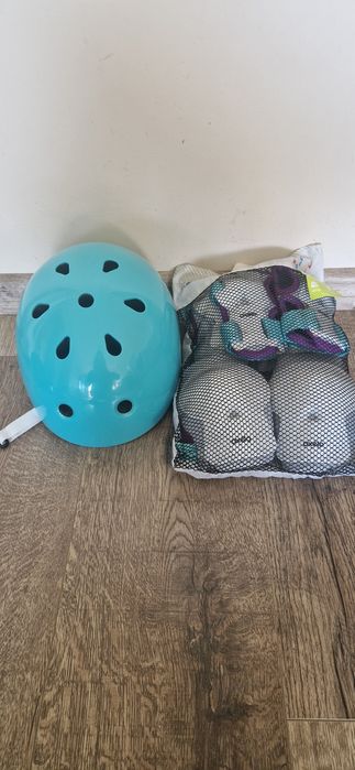 Каска"Оxelo" за  велосипед, ролери, скейтборд и тротинетка.