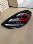 Mercedes W222 Facelift Оригинален десен стоп
