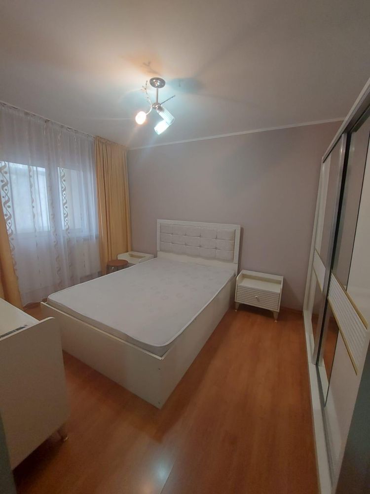 Inchiriez apartament