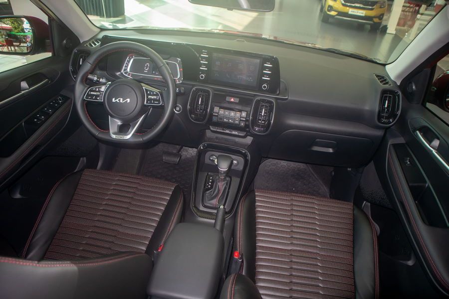 Kia sonet 2-pozitsiya