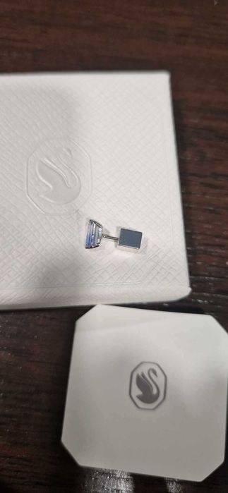 SWAROVSKI
Обeци Stilla Светлосиньо