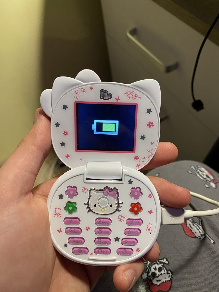 Hello Kitty телефон