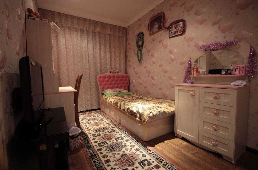 Срочно продается 3/1/4 Юнус Обод Бодомзор метро 77 серия есть подвал