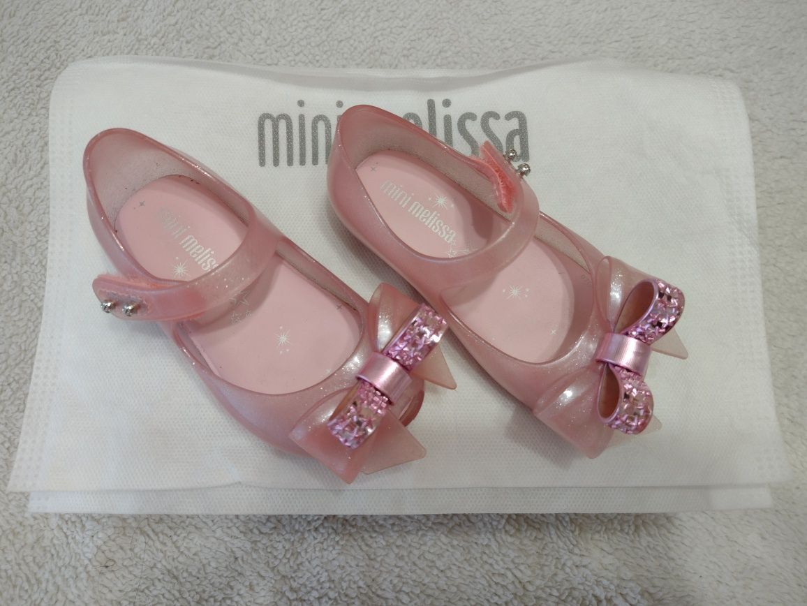 Mini Melissa. Мини мелиса