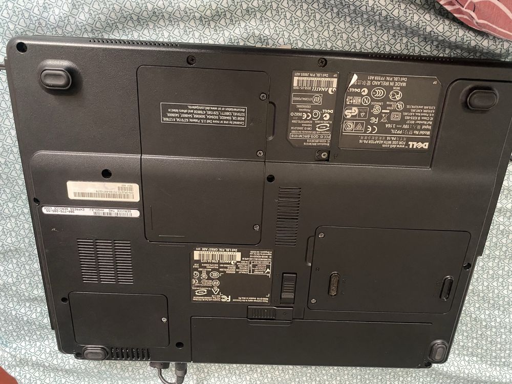 Laptop dell inspiration 1300 celeron M370 40 GB