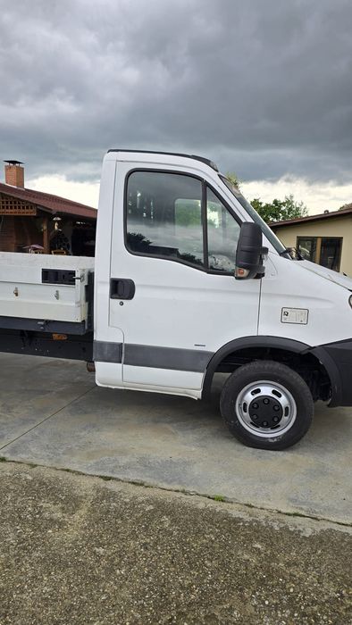 Iveco dayli 50c18  categoria B 2009 înmatriculat perfecta stare