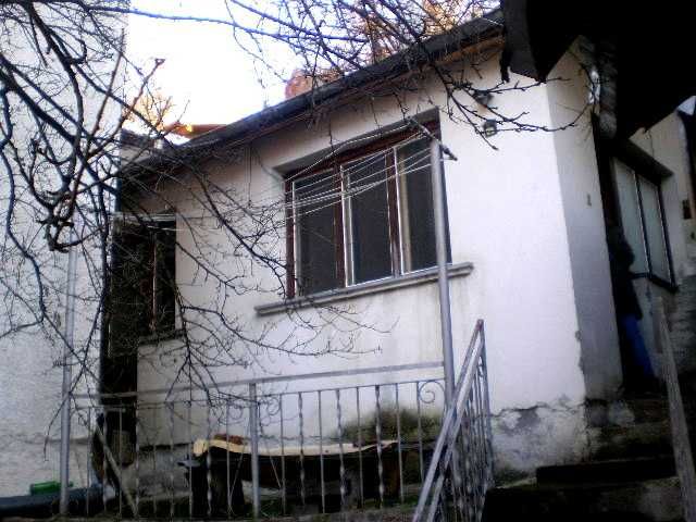 Продава се Къща в Тетевен - 172 кв.м за 382 €/кв.м - Снимка #4