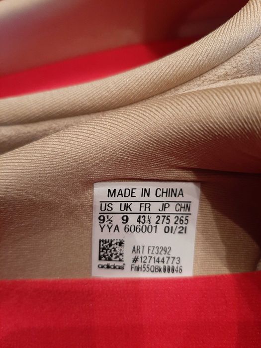 Papuci Adidas- piele