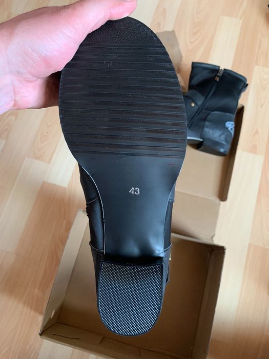 Мъжки боти 43 номер