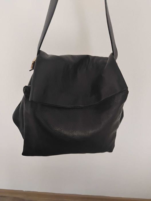 Голяма черна чанта от естествена кожа