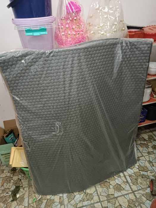 Продам новый потолок от Дамас в новом состоянии