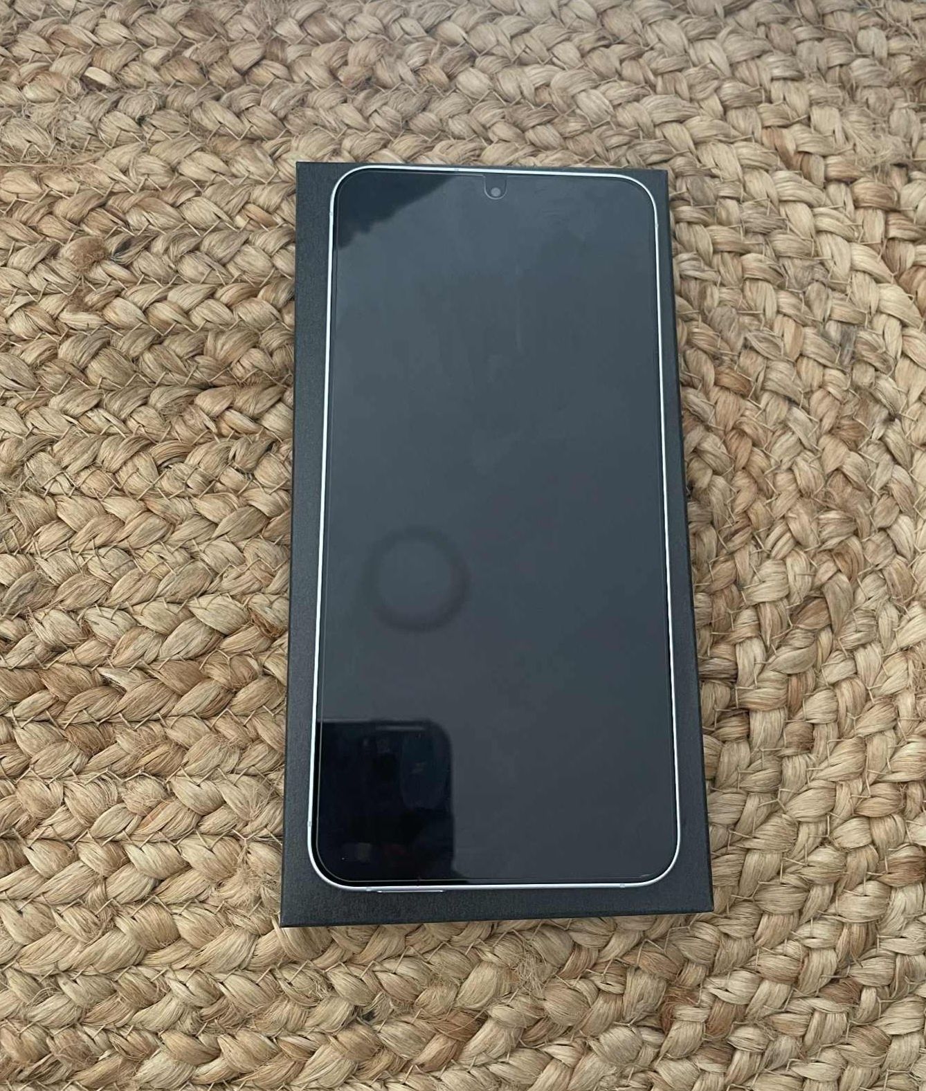 НОВ! Samsung Galaxy S25 Plus 5G 256GB 12RAM Silver 2г. Гаранция!