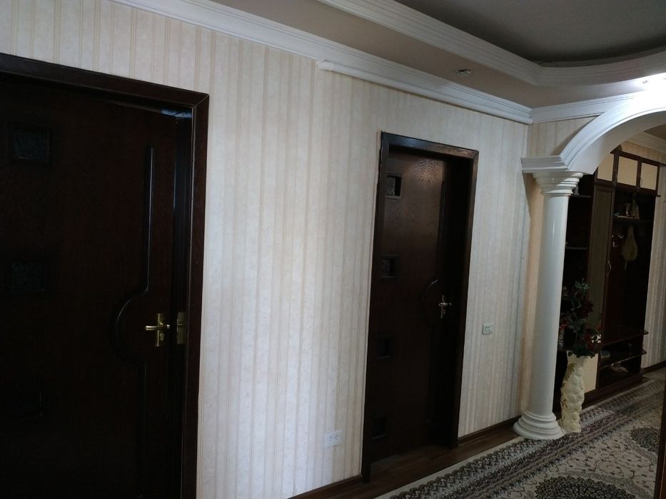 Центрда Квартира сатылады срочно