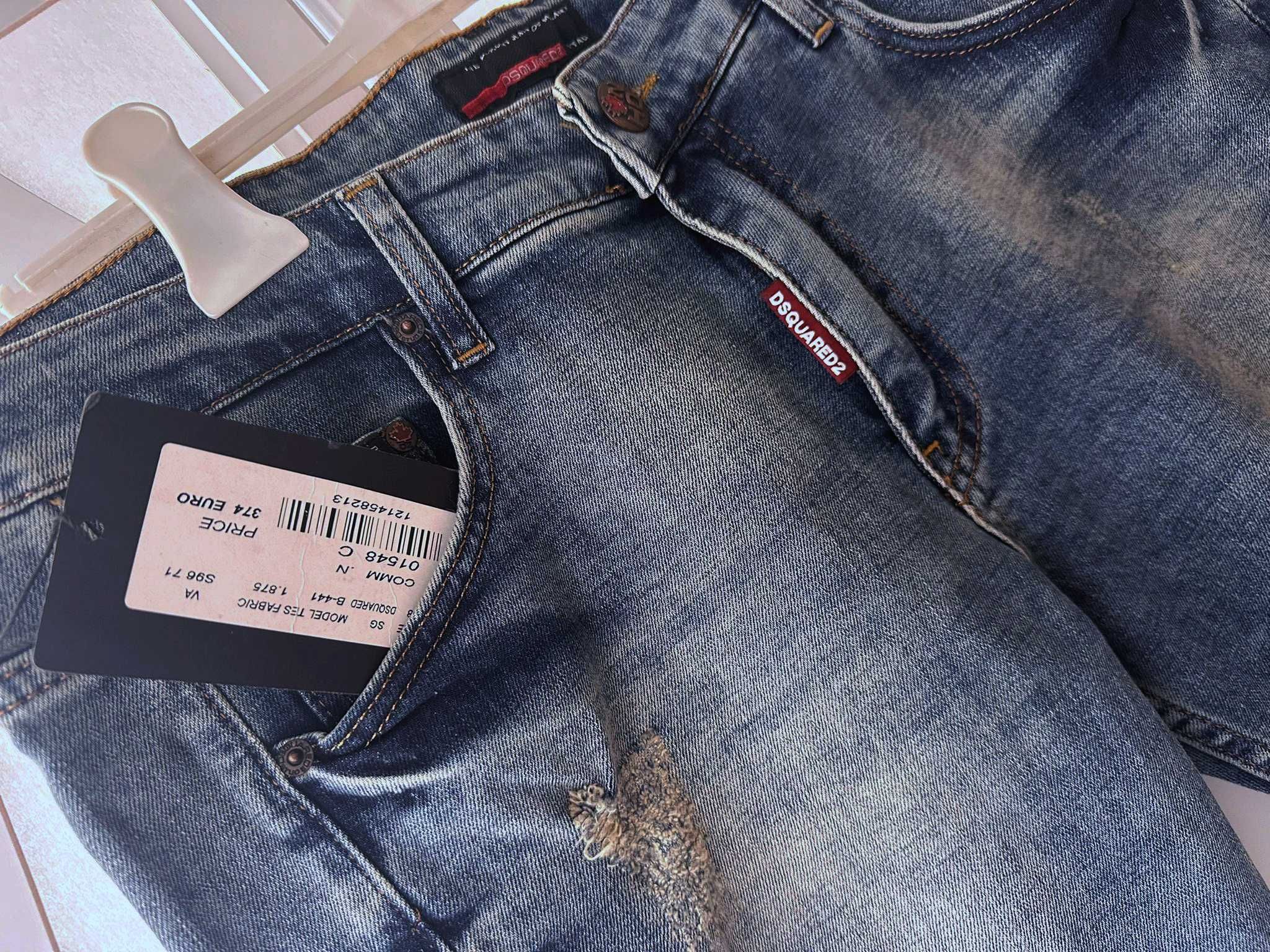 Pantaloni scurti DSQUARED