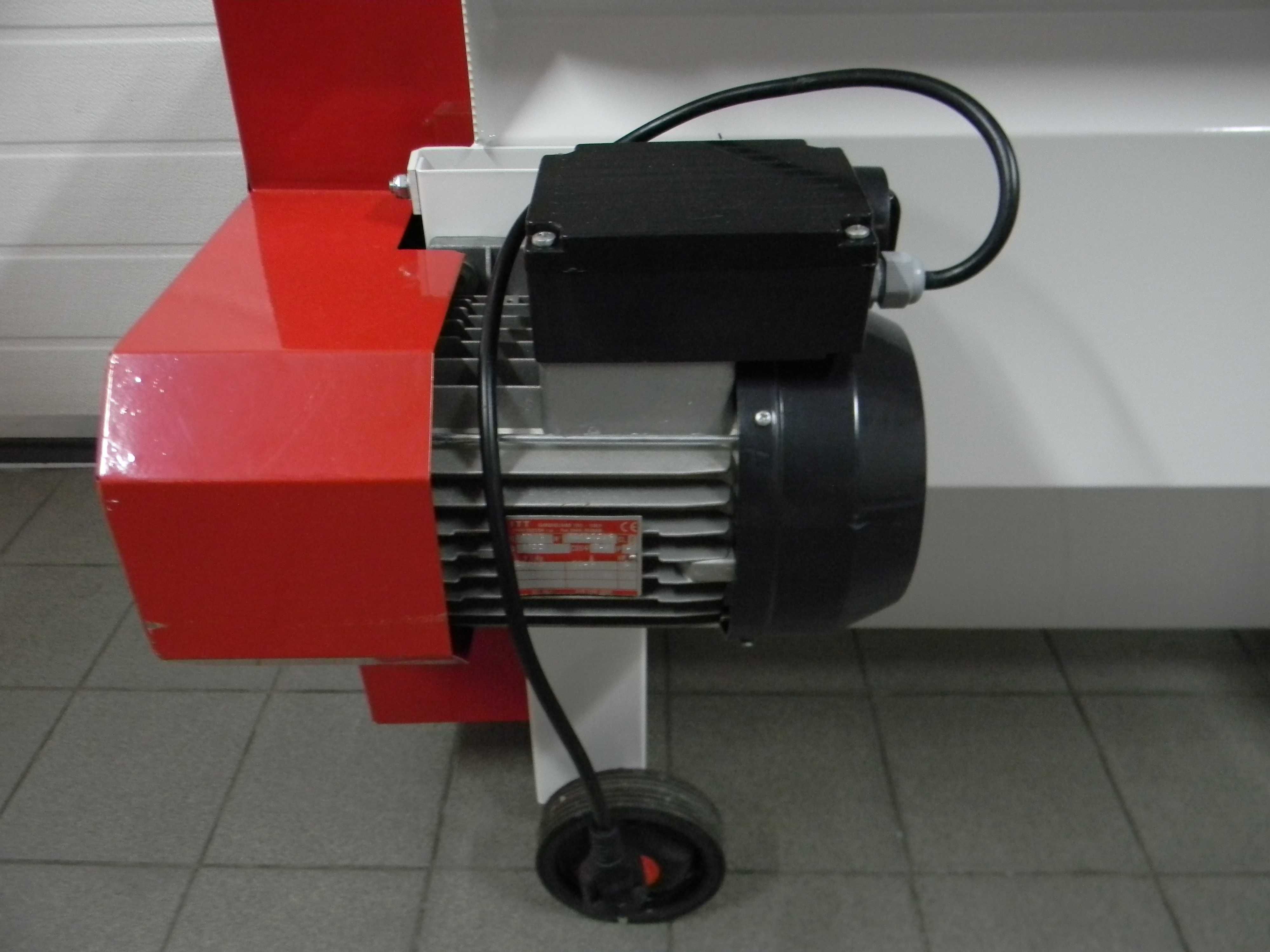 Zdrobitor/Desciorchinator struguri cu pompa Arno 25