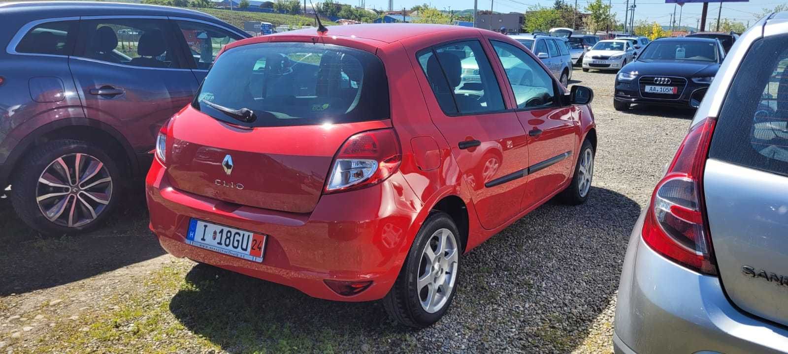 Renault CLIO Benzina 2010