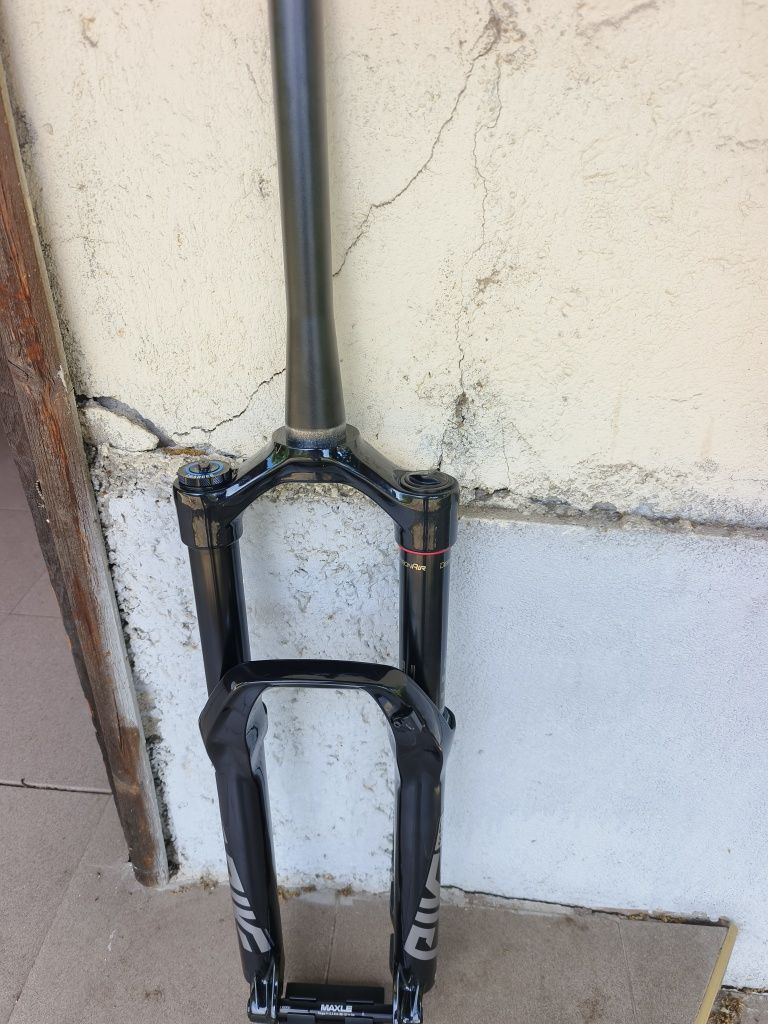 Вилка RockShox Pike Ultimate RC2 27.5" DebonAir 150mm Boos