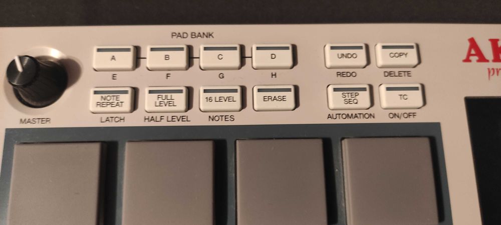 Vand - MPC Live 2 - Retro Edition