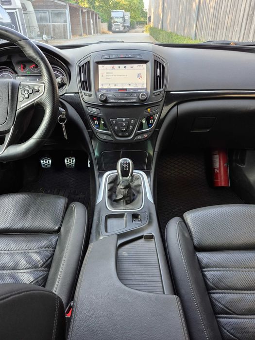 De vanzare opel insignia