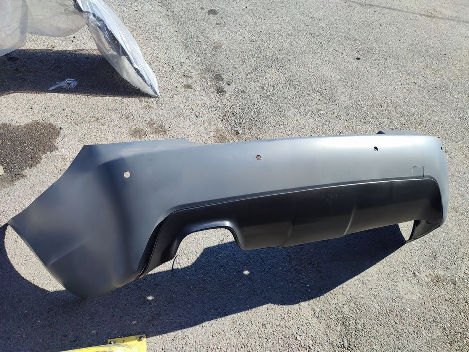 BMW E60 бампер задний М тех