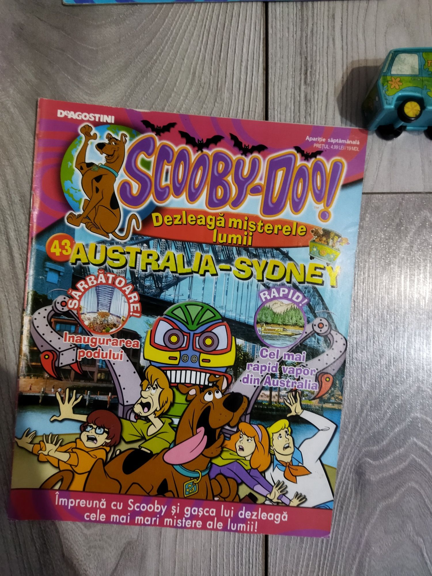 Set 4 reviste rare de colecție Scooby Doo și mașina Misterelor