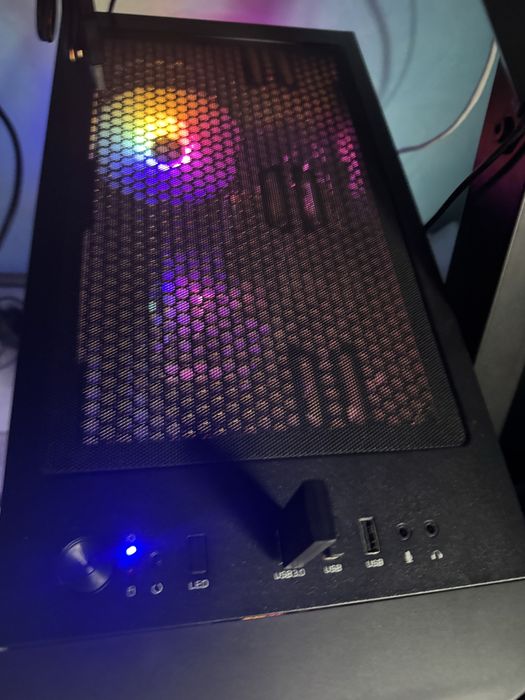 Геймърски настолен компютър