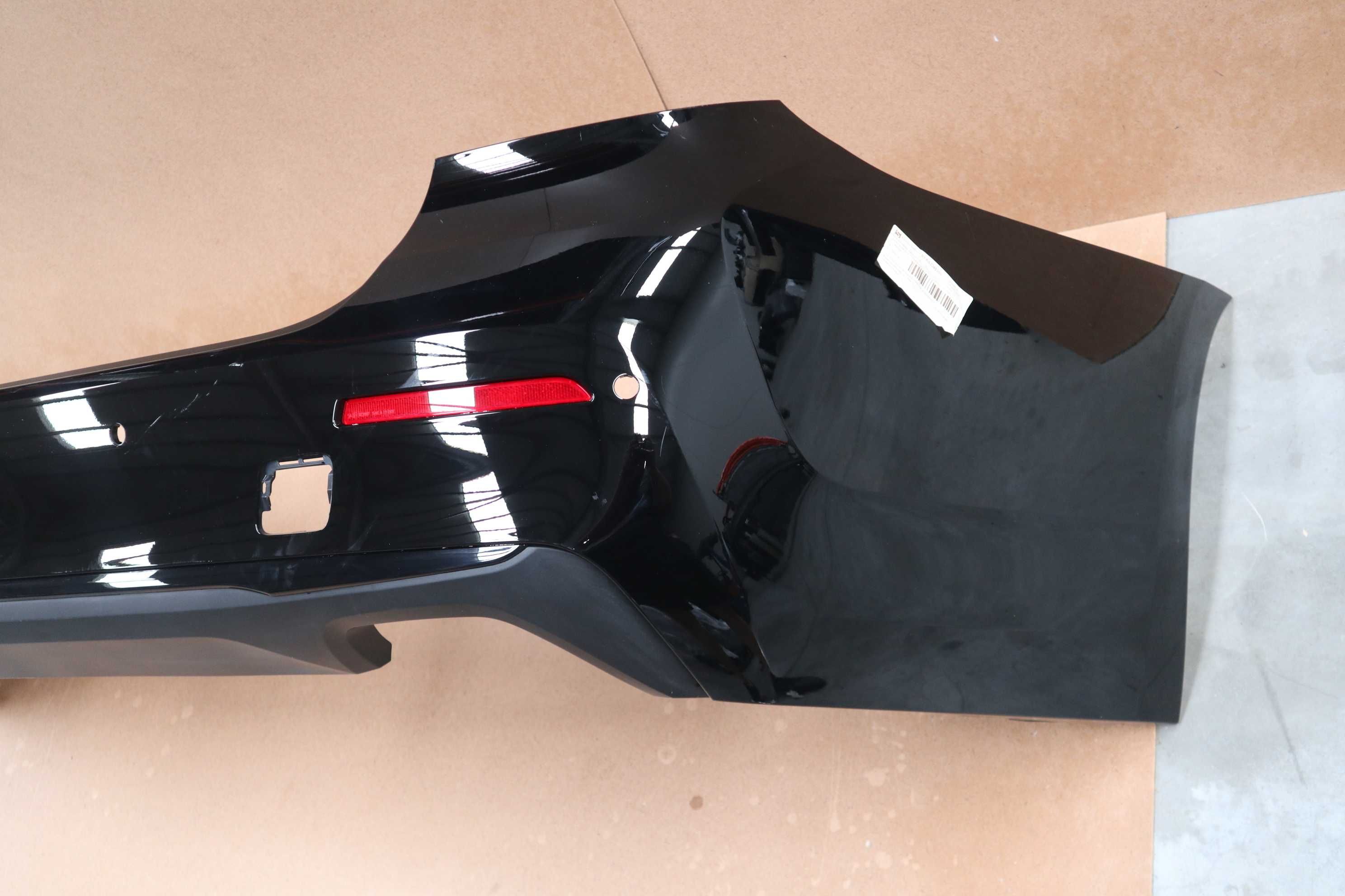 Задна броня БМВ Г30 Фейслифт BMW G30 LCI Basis