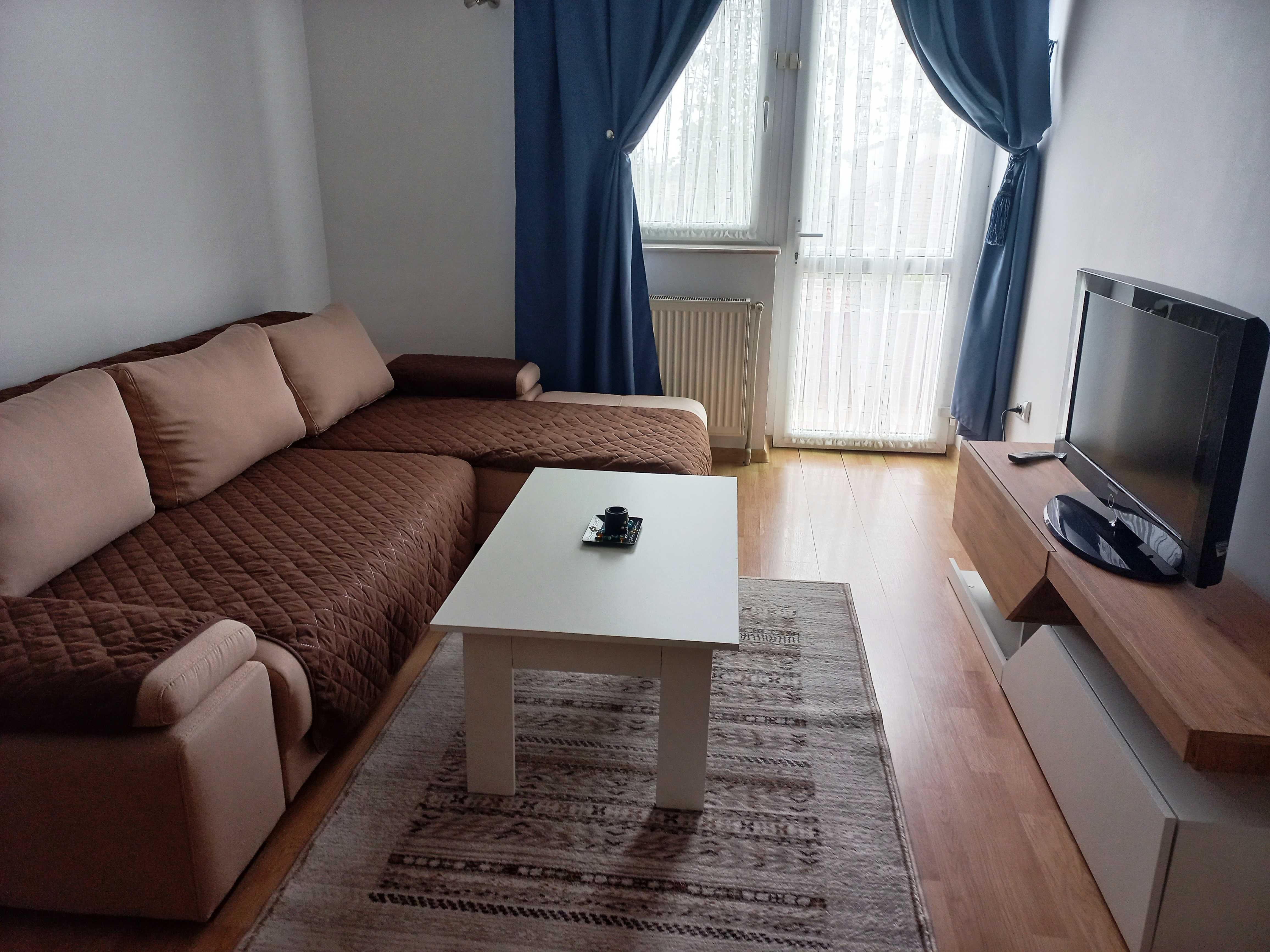 Apartament 3 camere la vila, zona Institutul de Marina-Kamsas