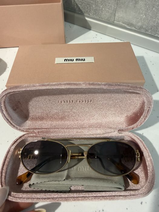 Слънчеви очила miu miu