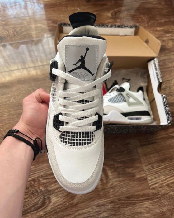 Jordan 4 Retro Military Black