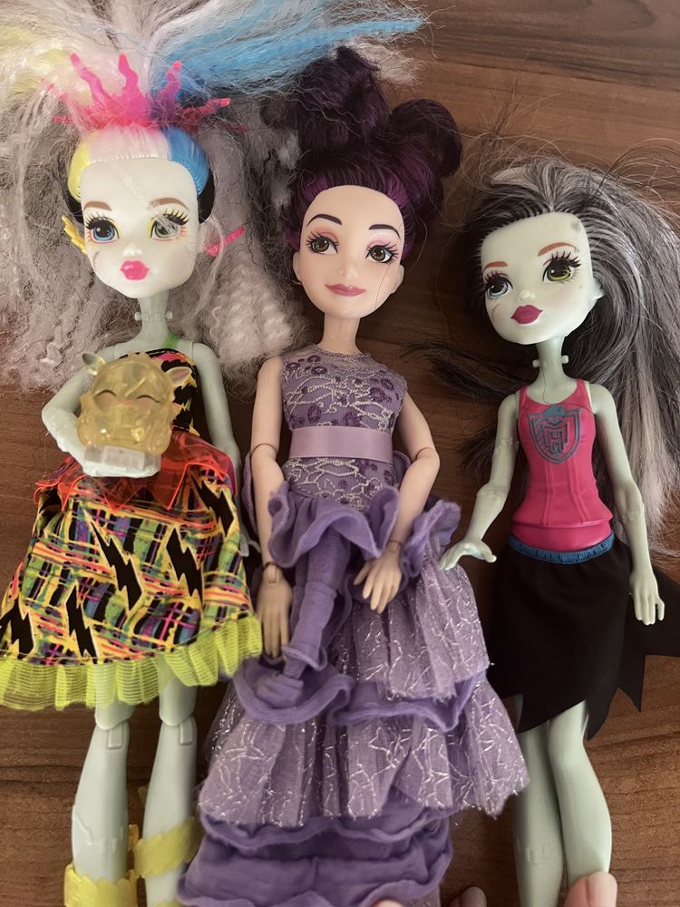 Set păpuși Monster High