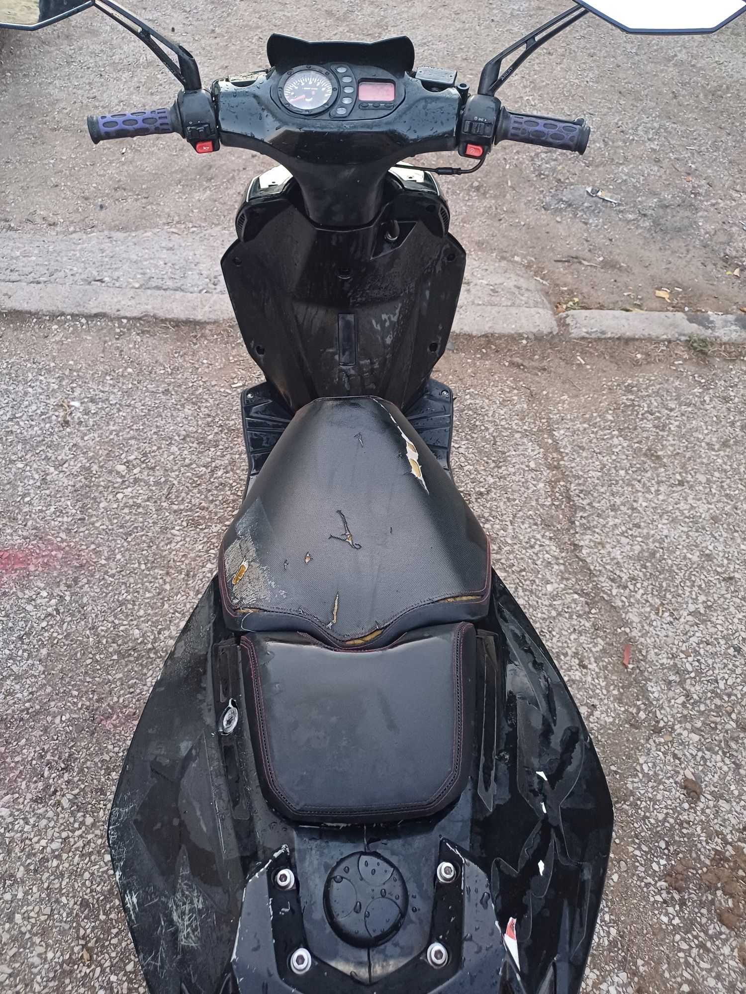 Скутер motoweel 50