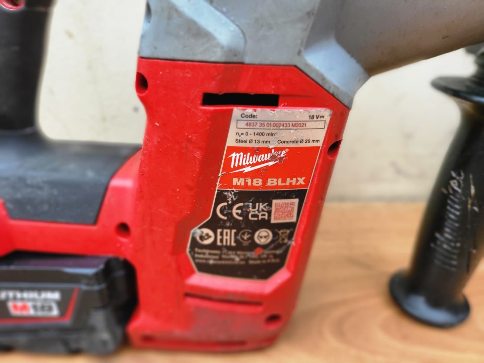 Ciocan rotopercutor Milwaukee M18