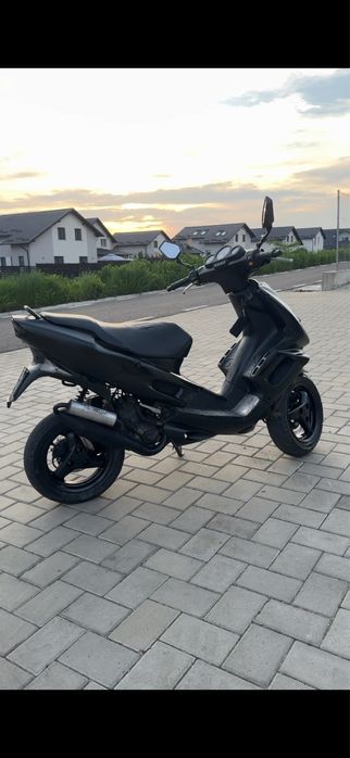 Vând Scuter Peugeot 49 cc Speed Fight 2